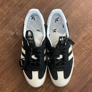 ADDIAS SAMBA OG - Black Wonder White (Women’s)